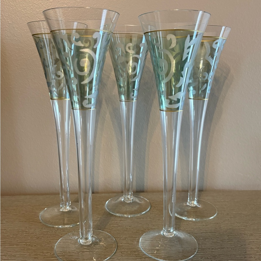 Set of 5 vintage glass Elegant Gold and Green trumpet Champagne Flutes